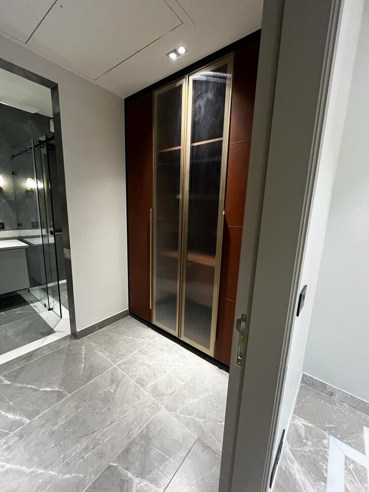 Room, vipul-tatvam-villas 6 Bedroom 9001 Sq.Ft. Villa In Sector 48 Gurgaon 9712219