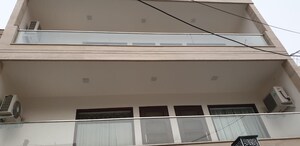 Furnished Amenities in 2 BHK Independent House at Sector 7 – for Rent