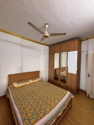 Bedroom in  Pg at Goregaon West – for Rent
