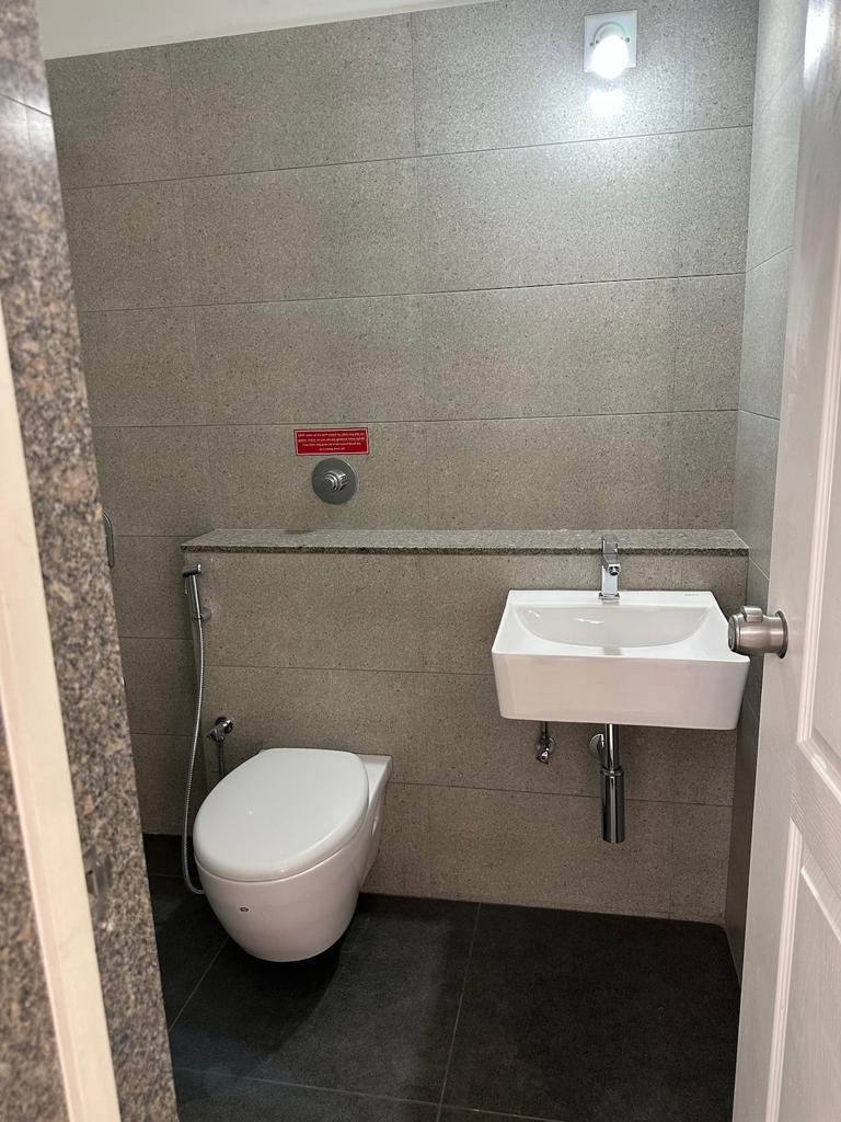 Bathroom, shela 4 Bedroom 2585 Sq.Ft. Apartment In Shela Ahmedabad 9712299