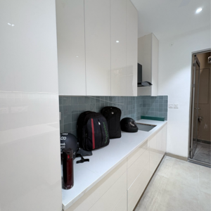 Kitchen in 3.5 BHK Apartment at Shalimar One World Valencia County, Malesemau – for Rent