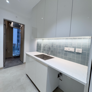 Kitchen in 3.5 BHK Apartment at Shalimar One World Valencia County, Malesemau – for Rent