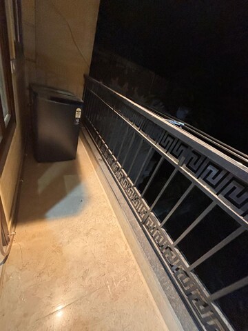 Balcony in 2 BHK Builder Floor at Saket – for Rent