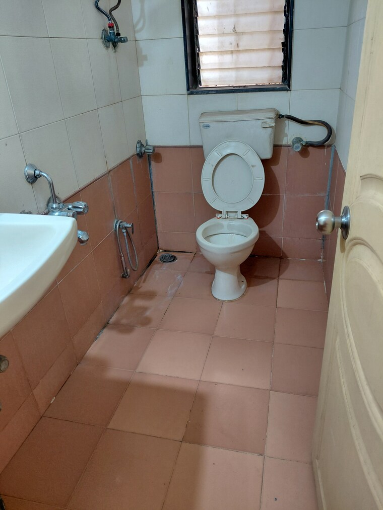 Master Bedroom, satellite-garden 2 Bedroom 775 Sq.Ft. Apartment In Goregaon East Mumbai 9712343