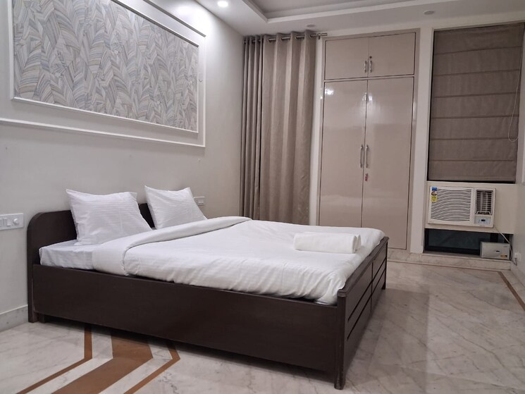 Bedroom, east of kailash 3 Bedroom 1800 Sq.Ft. Builder Floor In East Of Kailash Delhi 9712376