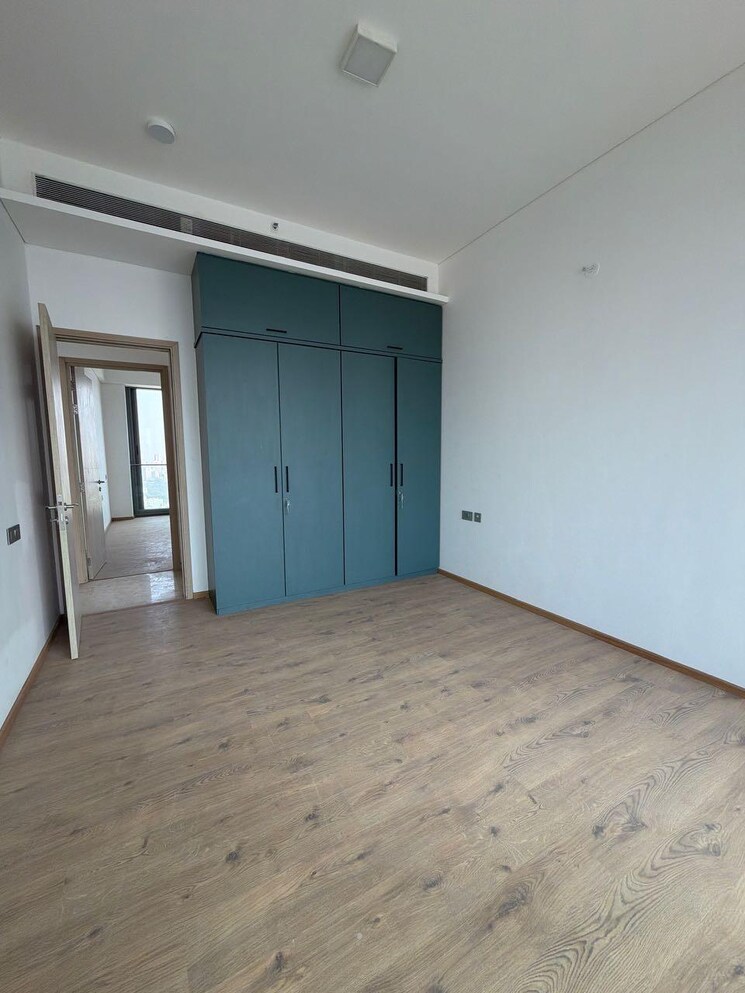 Room, rustomjee-crown 4 Bedroom 2650 Sq.Ft. Apartment In Prabhadevi Mumbai 9712385