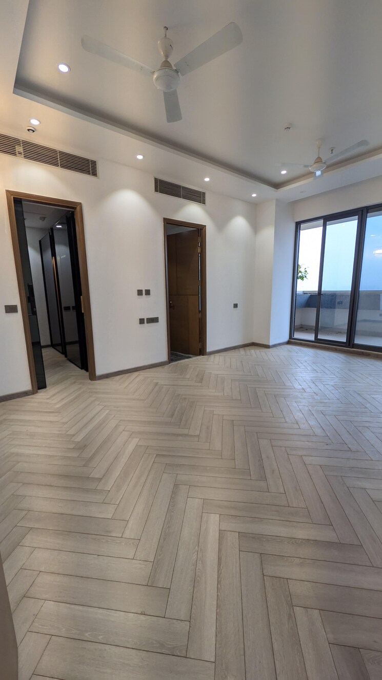 Room, aba-county-107 4 Bedroom 4482 Sq.Ft. Apartment In Sector 107 Noida 9712386