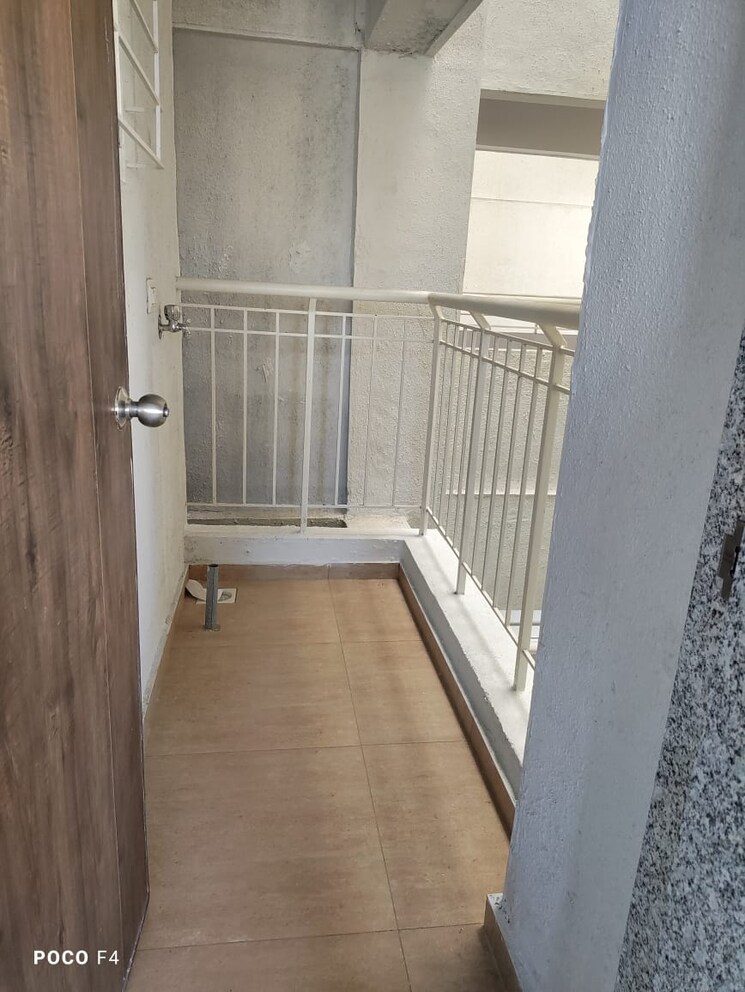 Balcony, paranjape-forest-trails-the-highlands 1 Bedroom 550 Sq.Ft. Apartment In Bhugaon Pune 9712398