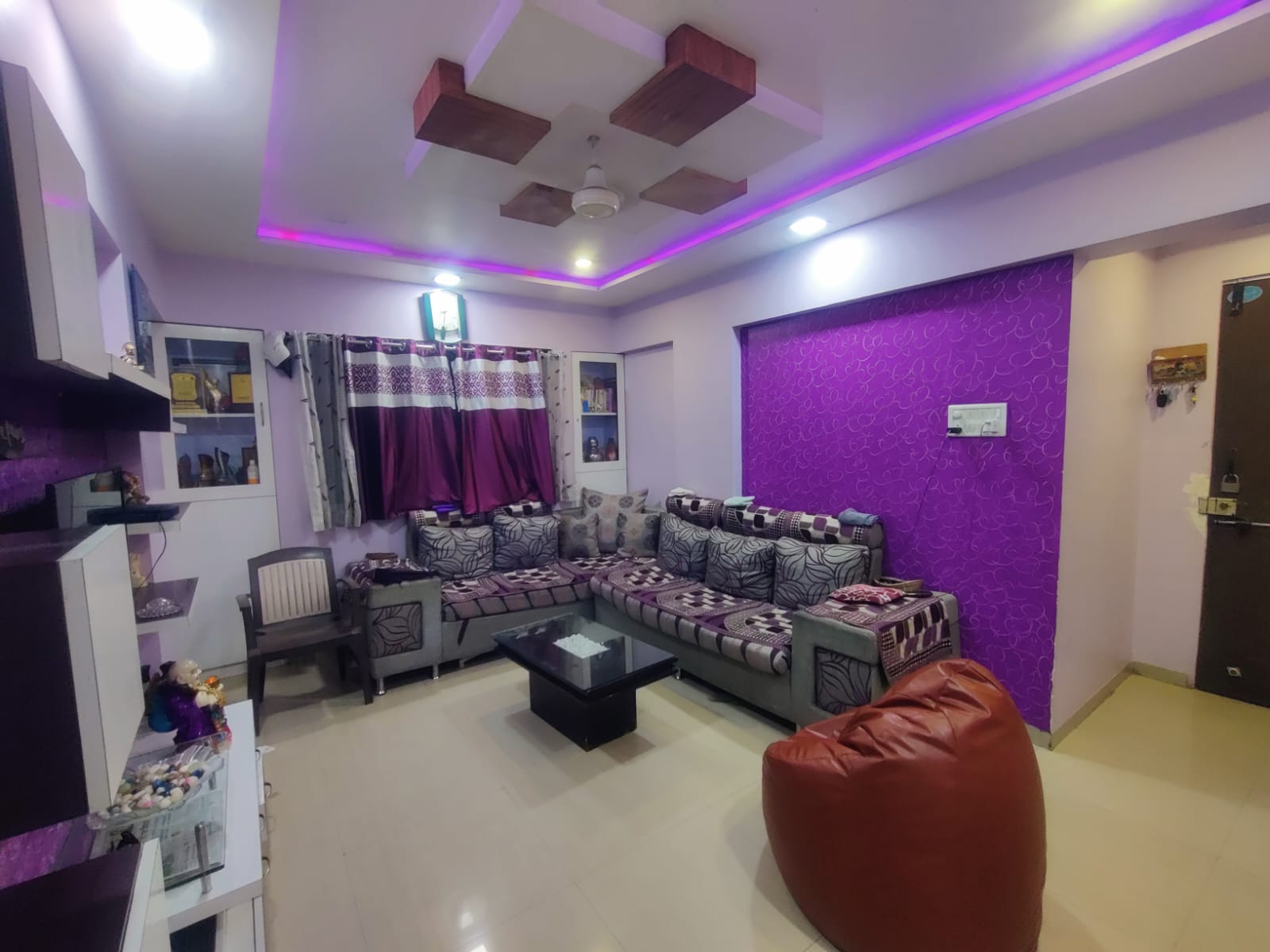 2 BHK + Extra Room Apartment For Rent in 2bhk Furnished In Wadgaon