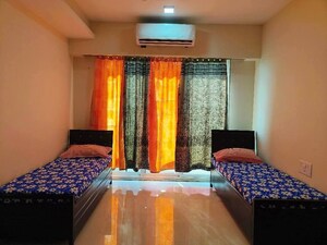  Pg For Rent in Goregaon East