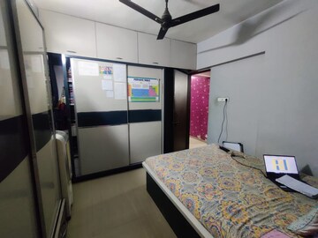 Bedroom in 2 BHK Apartment at Wadgaon Sheri – for Rent