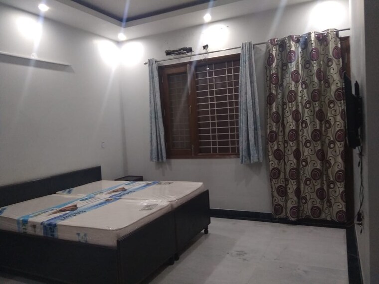 Bedroom, eta ii greater noida 2 Bedroom 87 Sq.Mt. Builder Floor In Eta Ii Greater Noida Greater Noida 9712411