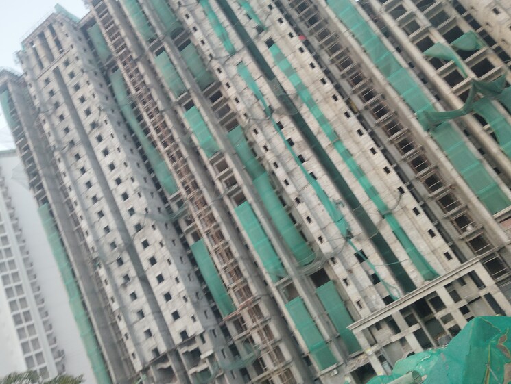 Exterior View, godrej-majesty 3 Bedroom 1754 Sq.Ft. Apartment In Sector 12 Greater Noida Greater Noida 9712431