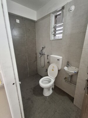 Bathroom in 2 BHK Apartment at Chinchbhavan – for Rent