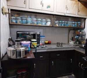 Kitchen in 4 BHK Independent House at Husainganj – for Sale