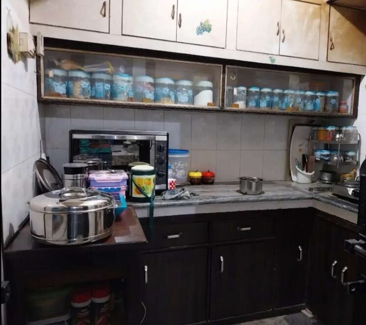 Kitchen, husainganj 4 Bedroom 3000 Sq.Ft. Independent House In Husainganj Lucknow 9712450