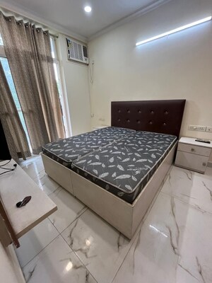 Bedroom in 1 RK Builder Floor at Sector 44 – for Rent