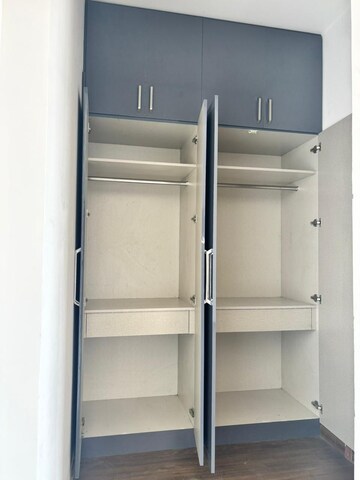 Furnished Amenities in 3 BHK Apartment at Sector 89a – for Rent