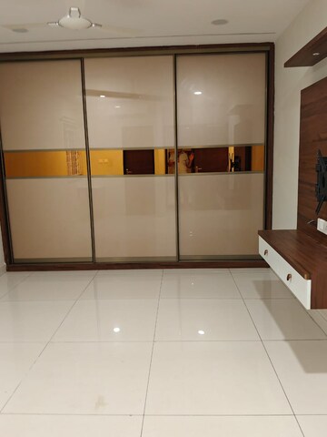 Furnished Amenities in 3 BHK Apartment at Neknampur – for Rent