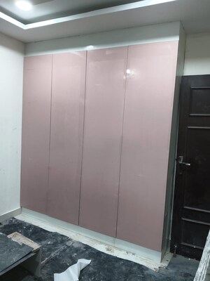 Bedroom in 3 BHK Apartment at Neknampur – for Rent