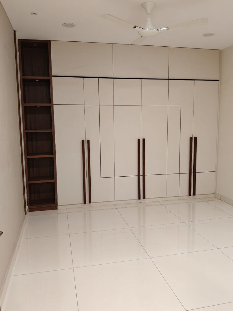 Room, neknampur 3 Bedroom 1854 Sq.Ft. Apartment In Neknampur Hyderabad 9712525