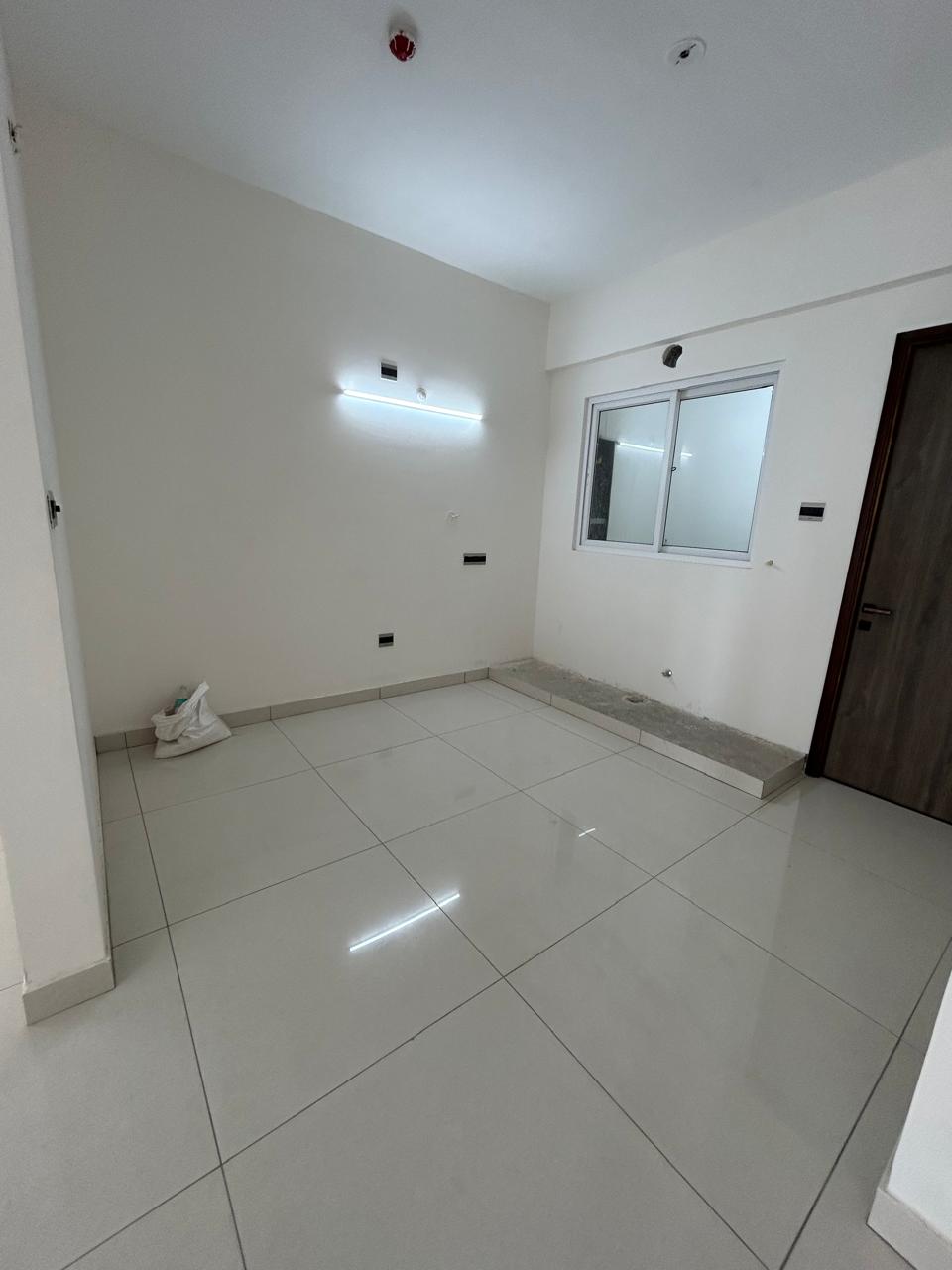 3 BHK 1878 Sq.Ft. Apartment in Candeur Crescent