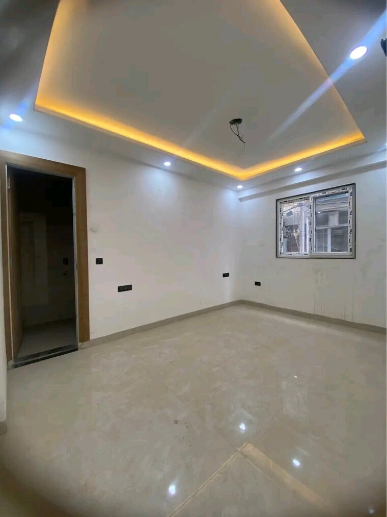 Room, chattarpur 3 Bedroom 1400 Sq.Ft. Builder Floor In Chattarpur Delhi 9712535