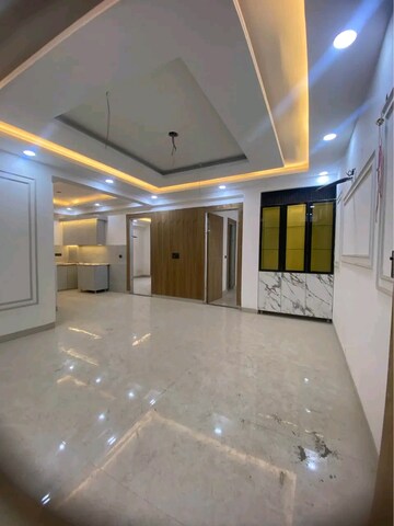 3 BHK Builder Floor For Rent in Chattarpur