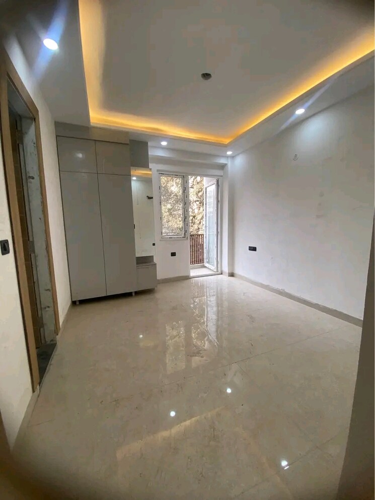 Room, chattarpur 3 Bedroom 1400 Sq.Ft. Builder Floor In Chattarpur Delhi 9712535