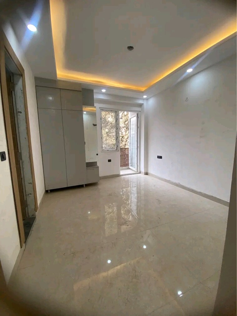 Room, chattarpur 3 Bedroom 1400 Sq.Ft. Builder Floor In Chattarpur Delhi 9712535