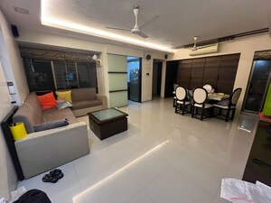 Team Area in 2.5 BHK Apartment at Evershine Crown, Kandivali East – for Rent