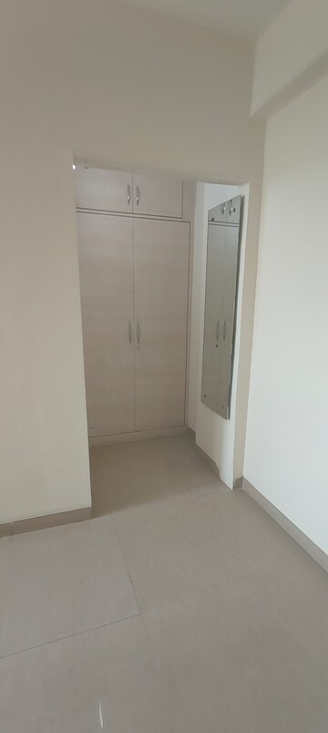 Building Lobby in 3 BHK Apartment at Emaar Emerald Estate, Sector 65 – for Rent