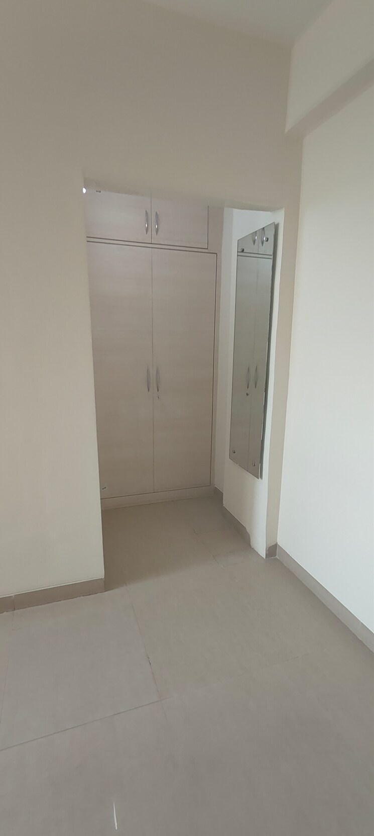 undefined, emaar-emerald-estate 3 Bedroom 1395 Sq.Ft. Apartment In Sector 65 Gurgaon 9712554