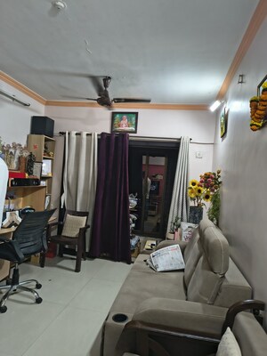 2 BHK Apartment – Exterior View View at Kurla East - for Rent