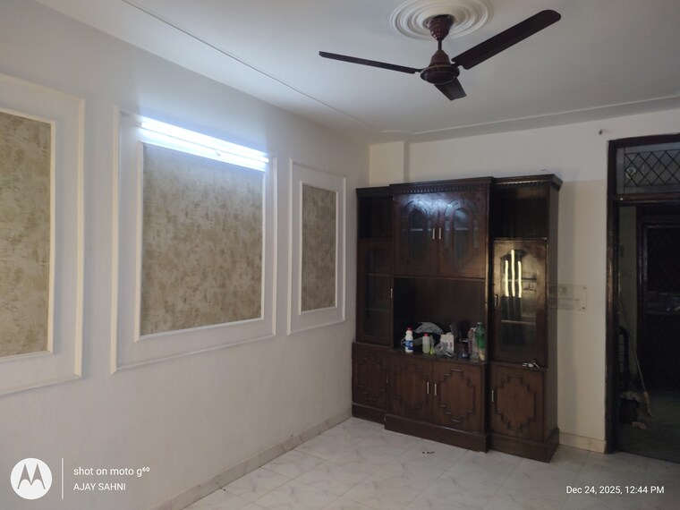 Room, mehrauli 2 Bedroom 750 Sq.Ft. Builder Floor In Mehrauli Delhi 9712562
