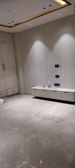 3 BHK + Pooja Room,Servant Room 241 Sq.Yd. Builder Floor in Safdarjung Enclave