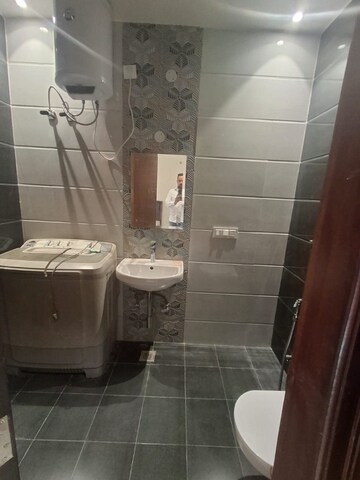 Bathroom in 3 BHK Independent House at Sector 46 – for Rent