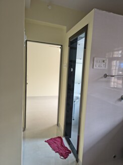 1 BHK + Study Room Apartment For Sale in Kurla East