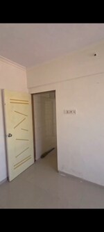 2 BHK 750 Sq.Ft. Apartment in Rashmi Hetal