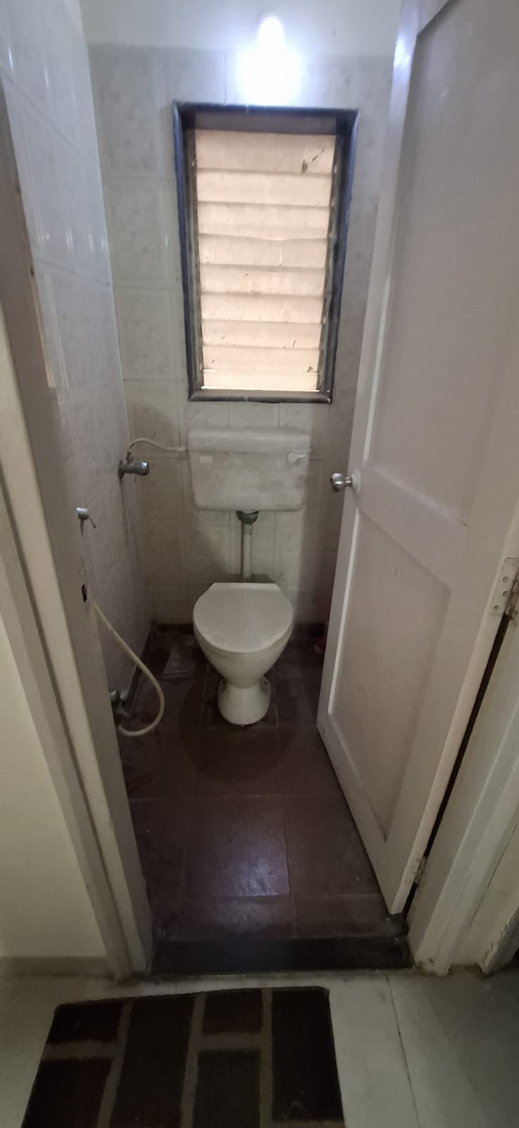 2 BHK Apartment For Sale in Kalpataru Vienta