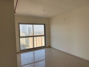 Room in 2 BHK Apartment at Bredco Viceroy Court, Kandivali East – for Sale