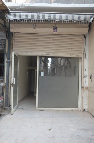  Shop For Rent in Pushpanjali Enclave