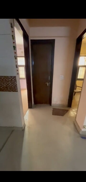 Building Lobby in 3 BHK Builder Floor at Mahavir Enclave – for Sale