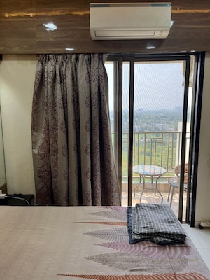 Bedroom in 2 BHK Apartment at Hiranandani Estate Palomera, Ghodbunder Road – for Rent