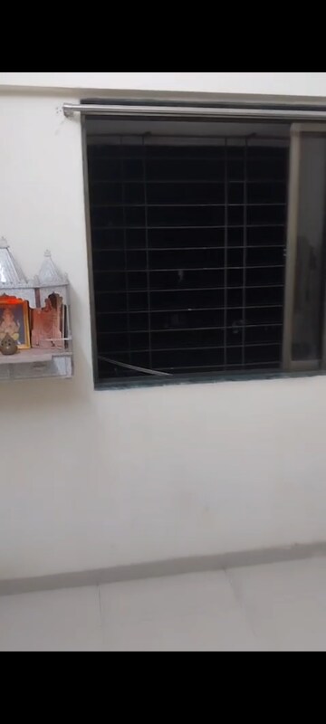 Room in 2 BHK Apartment at Kurla East – for Sale