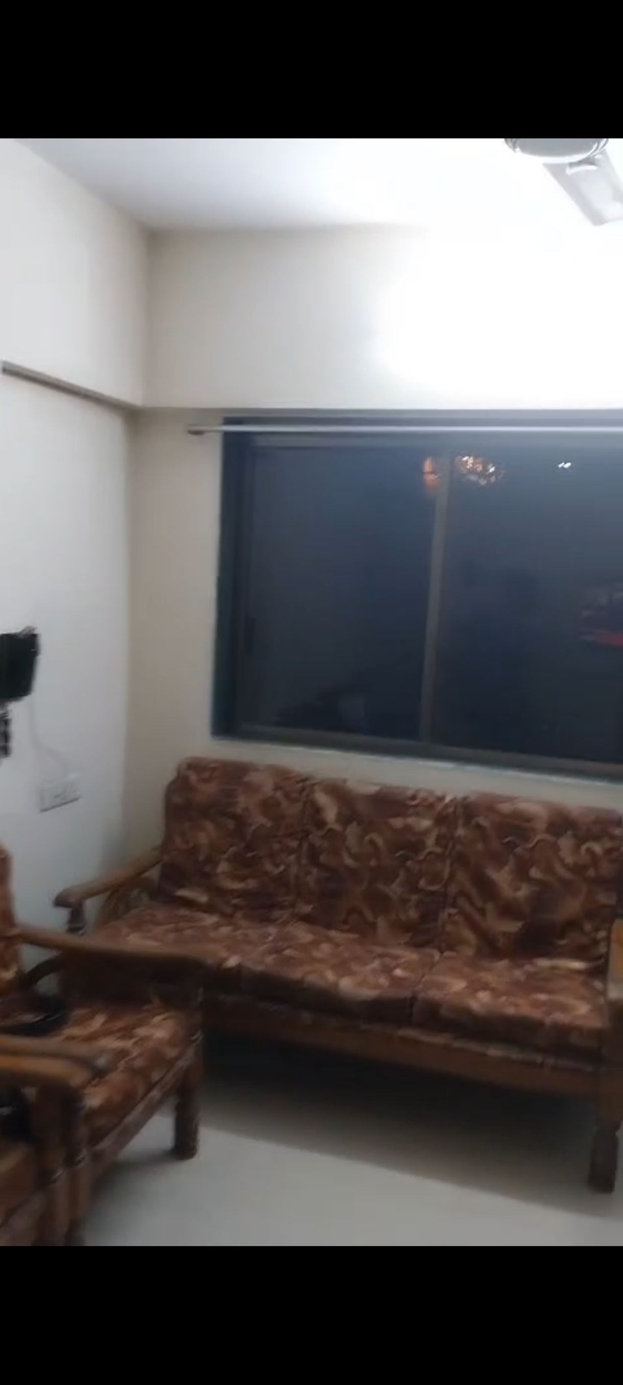 2 BHK + Study Room Apartment For Sale in Nehru Nagar Thakrey Hall 