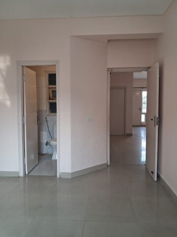 Building Lobby in 3 BHK Builder Floor at Unitech South City II, Sector 50 – for Rent