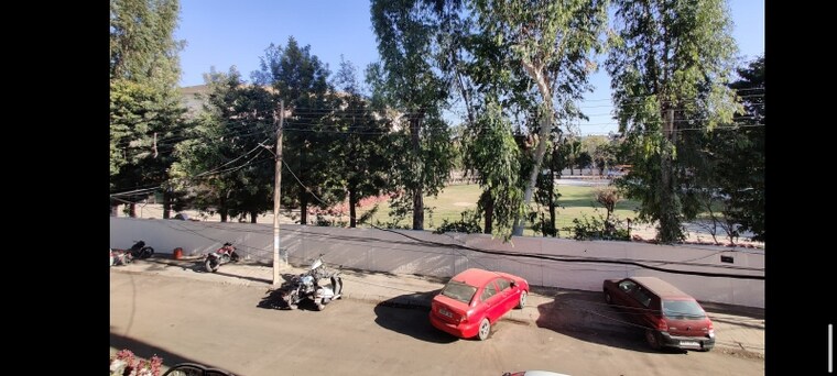  Parking, sector 40 1 Bedroom 670 Sq.Ft. Independent House In Sector 40 Chandigarh 9712671