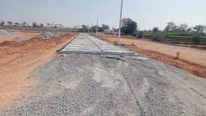  Plot For Sale in Kadthal