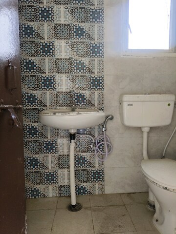 Bathroom in 2 BHK Apartment at Signature Global Proxima, Sector 89 – for Sale